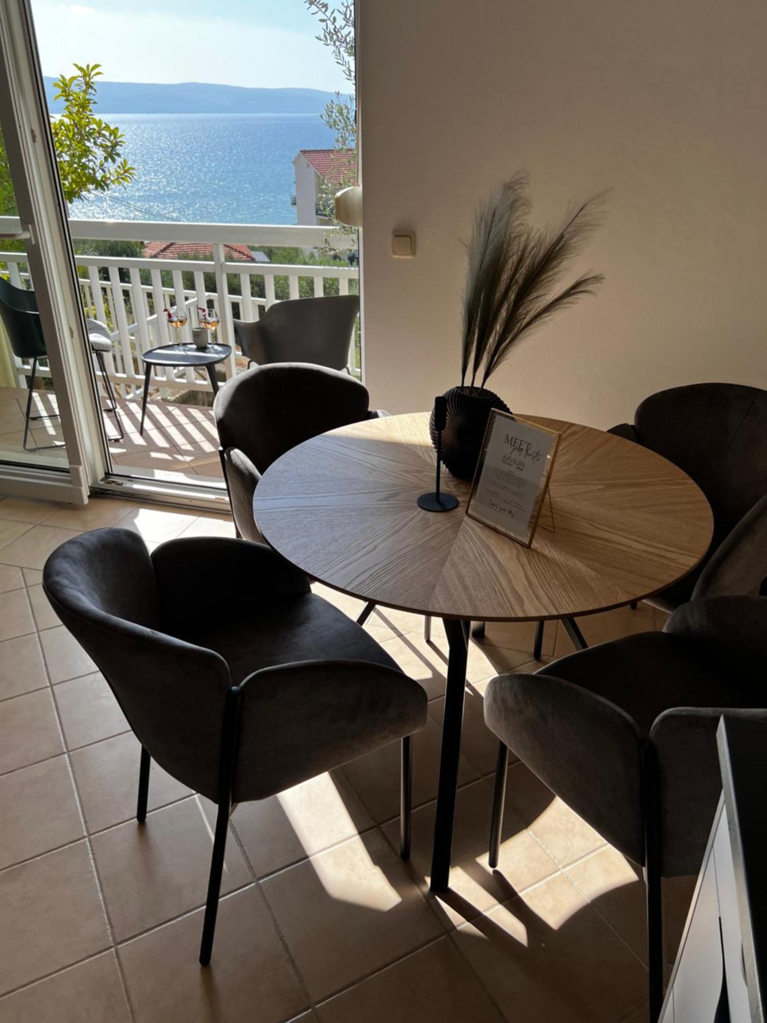 Kavajin Rooms Duce Exterior photo